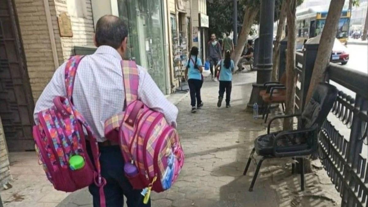 IAS ने ट्वीट में 'कर्ज' की बात की (Courtesy-Twitter)