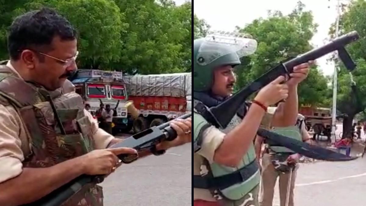 एंटी रायट गन और टीअर गैस गन से नहीं चली गोली. 