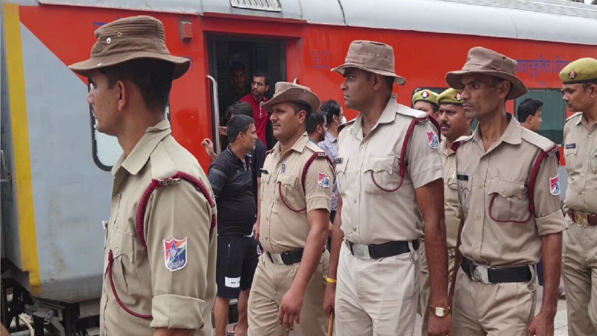 Agnipath Scheme Protest