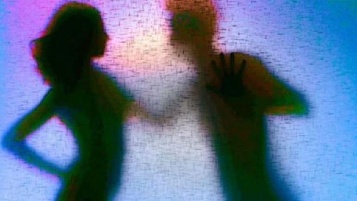 सोशल मीडिया पर लोगों को फंसाती थी हनी गर्ल. (Representational image)