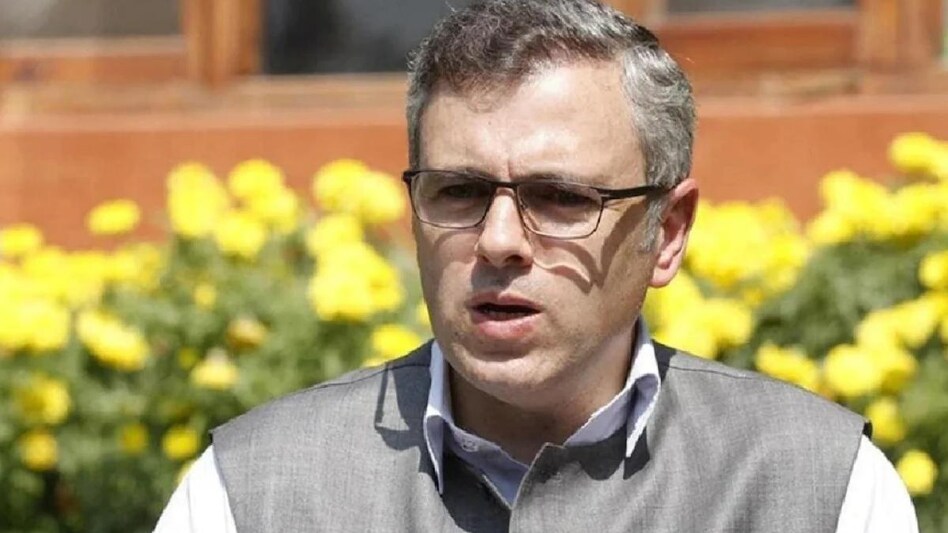 उमर अब्दुल्ला ने विपक्ष की एकजुटता को बताया कोरी कल्पना, इस कैरेक्टर से की तुलना - Opposition unity is a bit of Chimera says Omar Abdullah jkNC ntc - AajTak