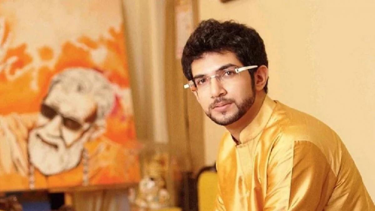 आदित्य ठाकरे का एकनाथ शिंदे पर वार- बागी आंख नहीं मिला पाए, कब तक होटलों में जाएंगे