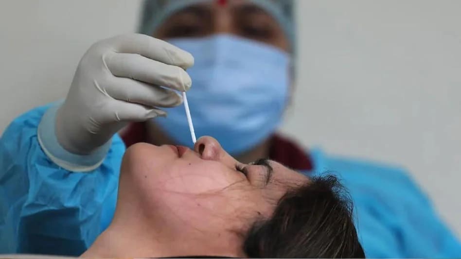 Corona Cases in India: कोरोना के 20 हजार से ज्यादा नए मामले, 56 मरीजों की मौत भी हुई - Corona Cases in India new cases in last 24 hours death Case NTC - AajTak