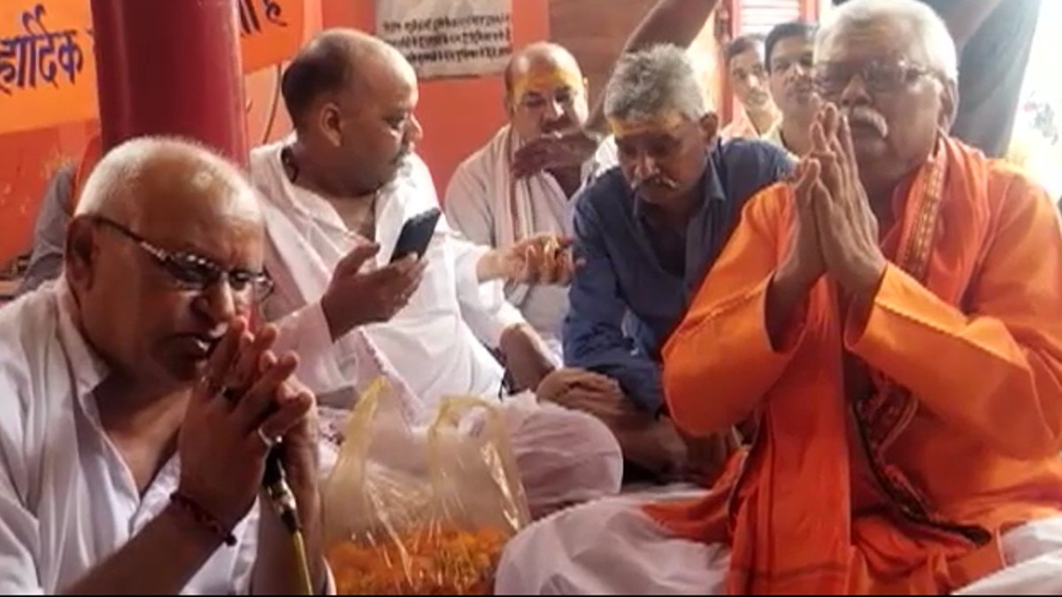 फतेहपुर के अब्दुल जमील बने श्रवण कुमार