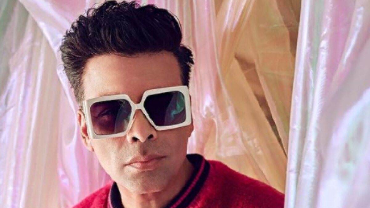 Koffee With Karan 7: बेहद कीमती है करण का 'कॉफी' हैंपर, Iphone से लेकर गोल्ड जूलरी तक शामिल!