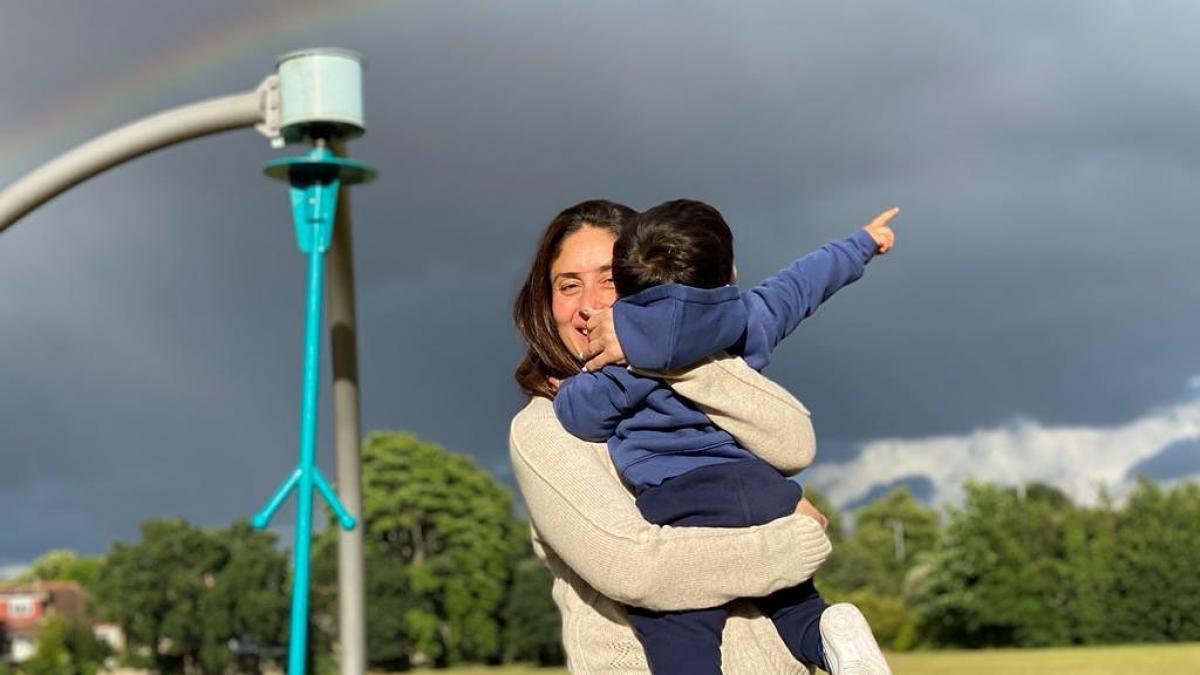 खूबसूरत नजारे के बीच बेटे जेह को Kareena Kapoor ने किया प्यार, बोलीं- मुझे और कुछ नहीं चाहिए...