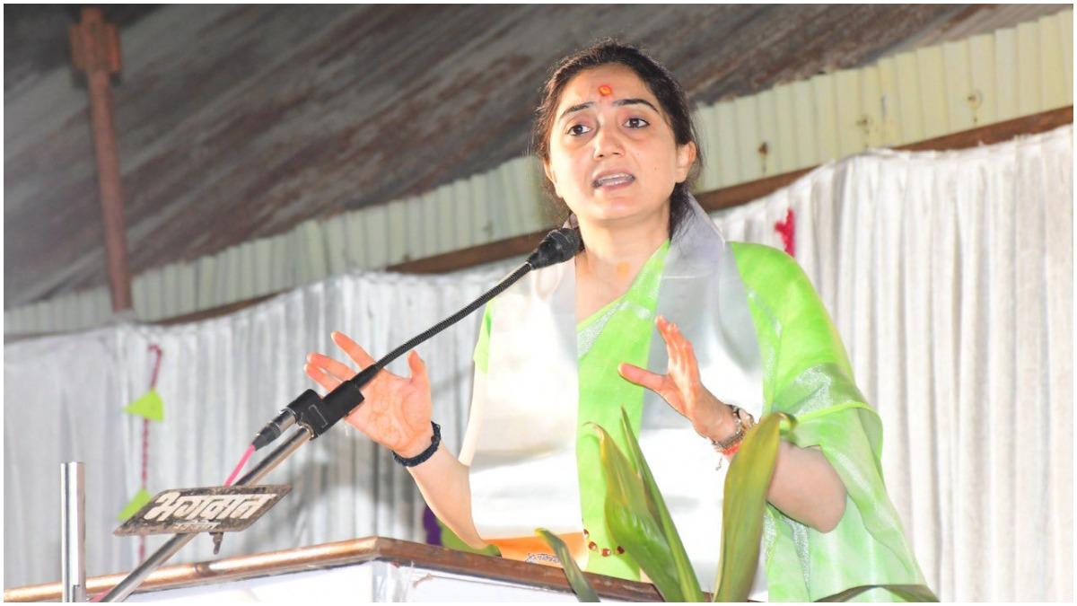 पैगंबर पर विवादित टिप्पणी को लेकर सुप्रीम कोर्ट ने नूपुर शर्मा की फटकार लगाई थी. 