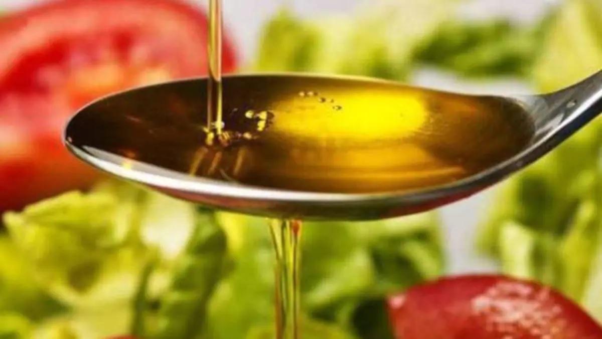 Mustard Oil Price: सस्ता हुआ सरसों तेल, जानें अब कितने रुपये में मिलेगा 1 लीटर
