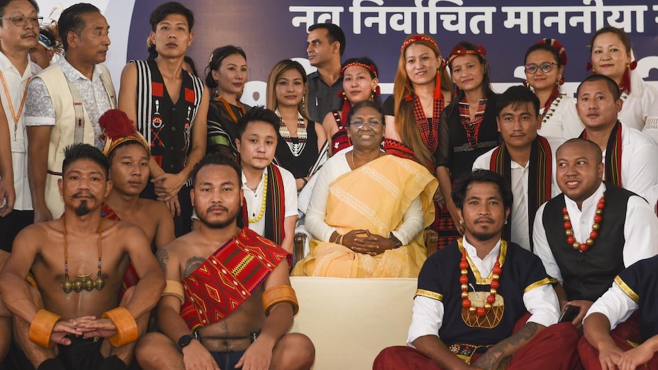 राष्ट्रपति द्रोपदी मुर्मू का जीवन परिचय: प्रारम्भिक जीवन, शिक्षा, परिवार और करियर