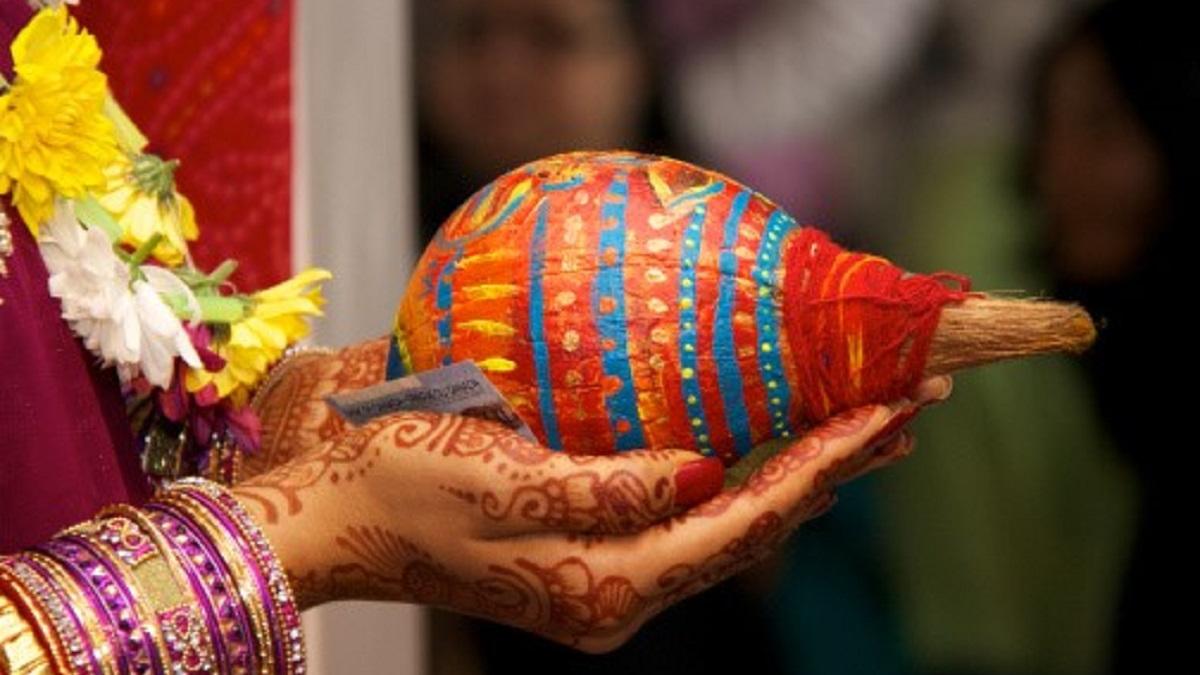 Sawan 2022: सावन के महीने में महिलाएं भूलकर भी ना करें ये गलतियां, व्रत को नहीं मिलेगा फल