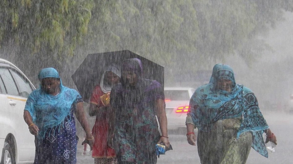 Weather Forecast Today: मध्य प्रदेश से राजस्थान तक बारिश का अलर्ट, इन राज्यों में बरसेंगे बादल, जानें आज का मौसम - weather update today 27 july imd Rain prediction rajasthan rain Gujarat