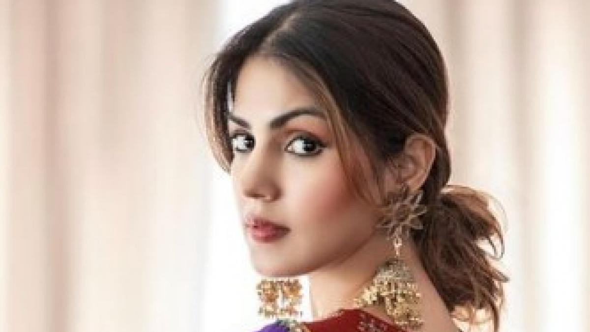 Sushant Rajput: 'सुशांत को ड्रग्स की लत लगाई गई', NCB ने ड्राफ्ट चार्जशीट में रिया चक्रवर्ती पर लगाए गंभीर आरोप