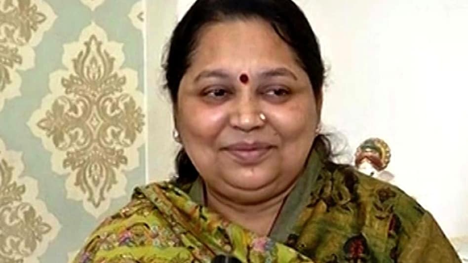 मुलायम सिंह यादव की पत्नी साधना गुप्ता का निधन, गुड़गांव के मेदांता अस्पताल में ली आखिरी सांस - Sadhna Gupta passed away wife of Samajwadi Party leader Mulayam Singh Yadav lcl ...