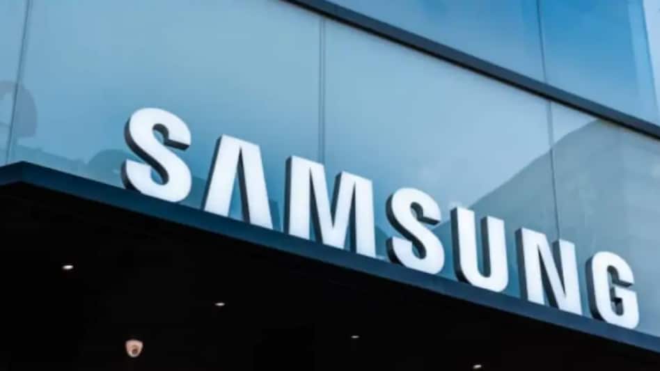 Samsung ने इस मामले में Apple को छोड़ा पीछे, भारत में बना नंबर-1 ब्रांड - Samsung EMERGES AS THE LEADER IN SMARTWATCHES AND PREMIUM TWS EARBUDS ttec - AajTak