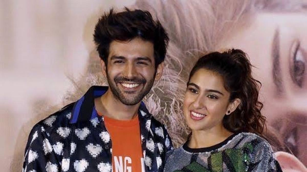 Karan Johar ने खोला Sara Ali Khan-Kartik Aaryan का राज! बोले- नाम लिया और उनकी डेटिंग शुरू हो गई