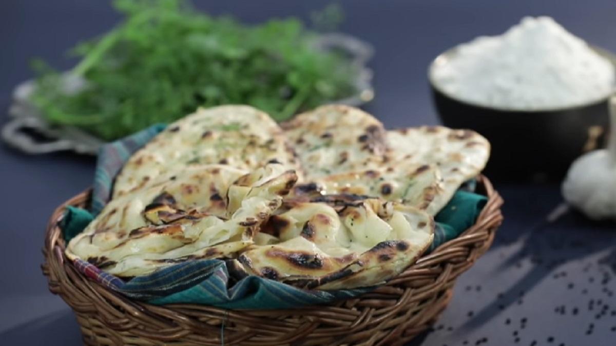 Tava Naan Recipe in Hindi