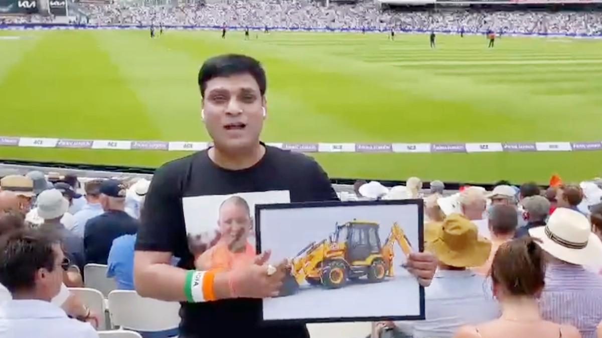 IND vs ENG Match: इंडिया-इंग्लैंड मैच में पहुंचा 'बुलडोजर' वाला फैन, स्टेडियम में लहराई तस्वीर