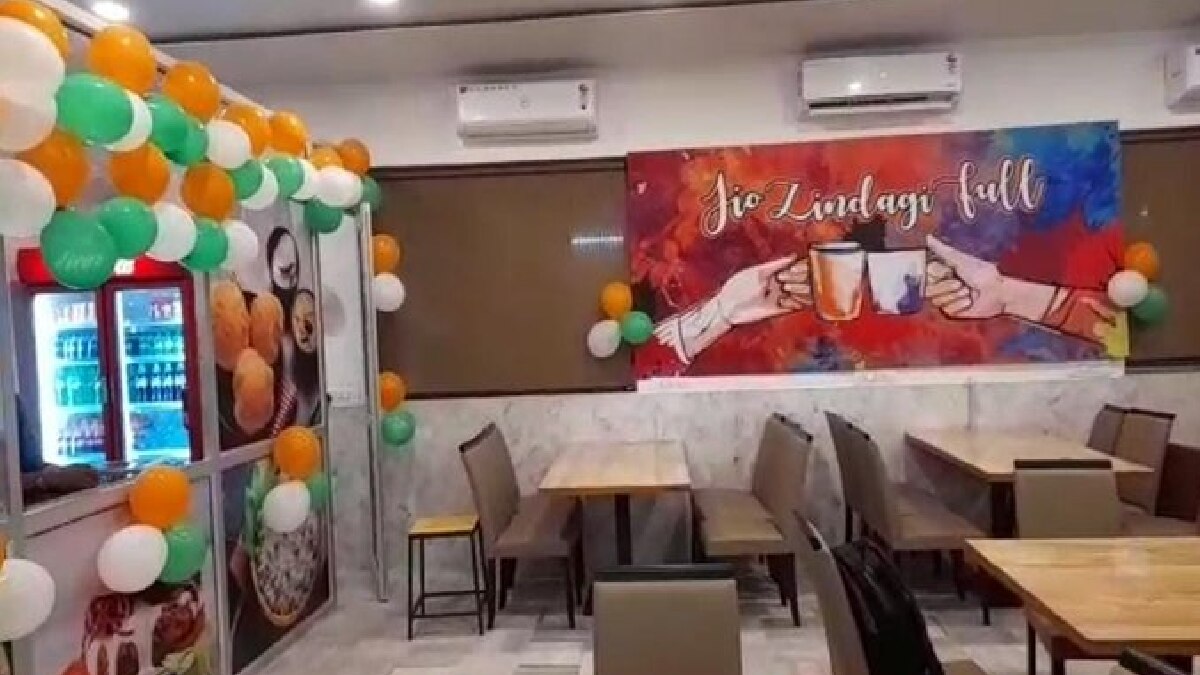 Lucknow AC Lounge (Pic Credit: Ministry of Railways)