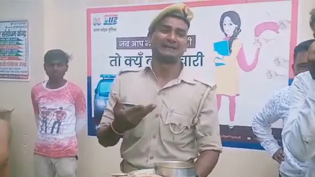 कांस्टेबल मनोज कुमार