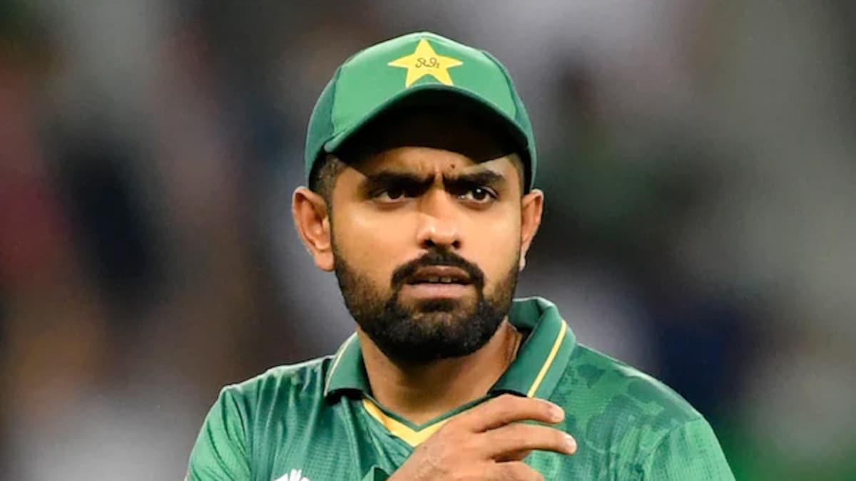 पाकिस्तान के कप्तान बाबर आजम (फाइल फोटो)