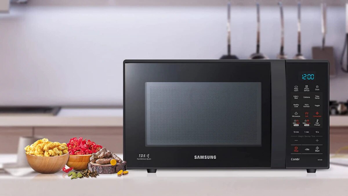 क्यों माइक्रोवेव के दरवाजे पर होता है ब्लैक नेट? जानिए वजह why do