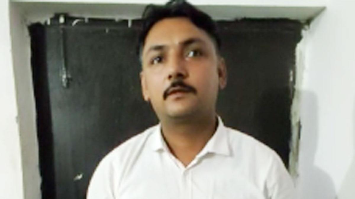 राहुल त्यागी को पुलिस ने किया गिरफ्तार (फोटो-आजतक)