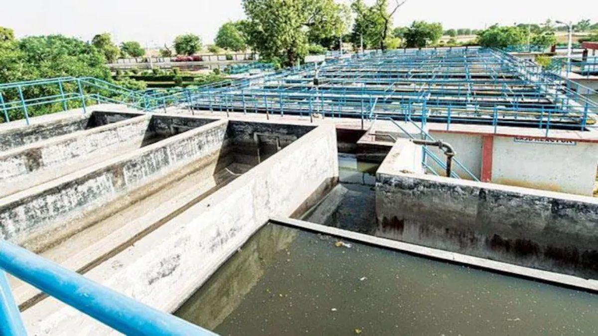 दिल्ली के 26 एसटीपी में से 16 मानक के मुताबिक नहीं कर रहे काम (फाइल फोटो)