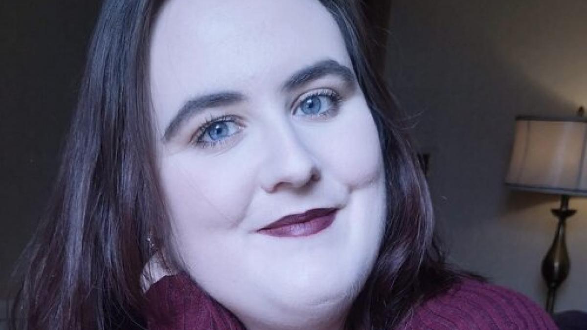 युवती ने बताए सिंगल होने के फायदे (Credit- Simone Margett)