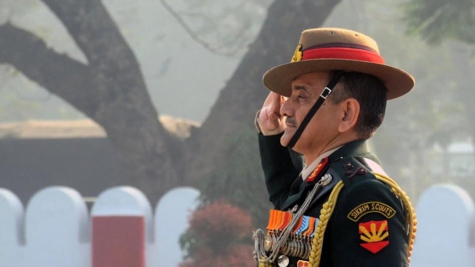 आतंकियों के खिलाफ ऑपरेशन में महारत हासिल, 40 साल का अनुभव... जानें कौन हैं नए CDS अनिल चौहान - Lt General Anil Chauhan Retired profile appointed New CDS experience in counter insurgency