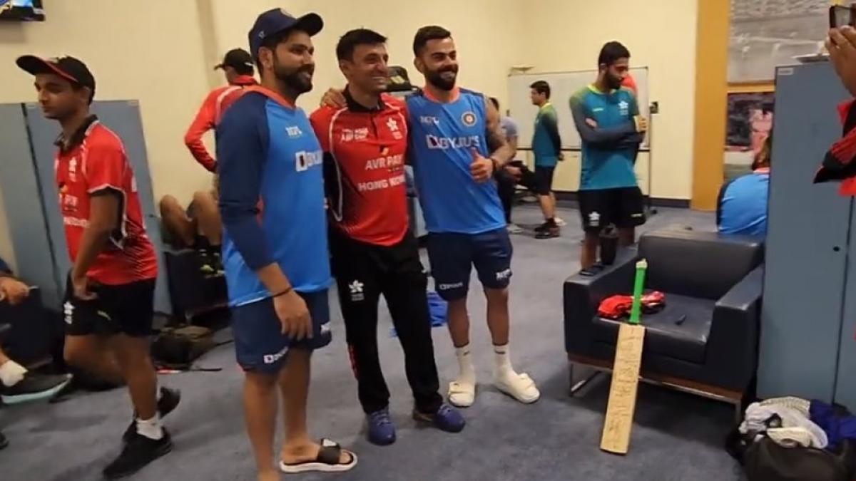 Hong Kong-India: हार के बाद टीम इंडिया के ड्रेसिंग रूम पहुंचे हॉन्ग कॉन्ग के खिलाड़ी, देखें VIDEO