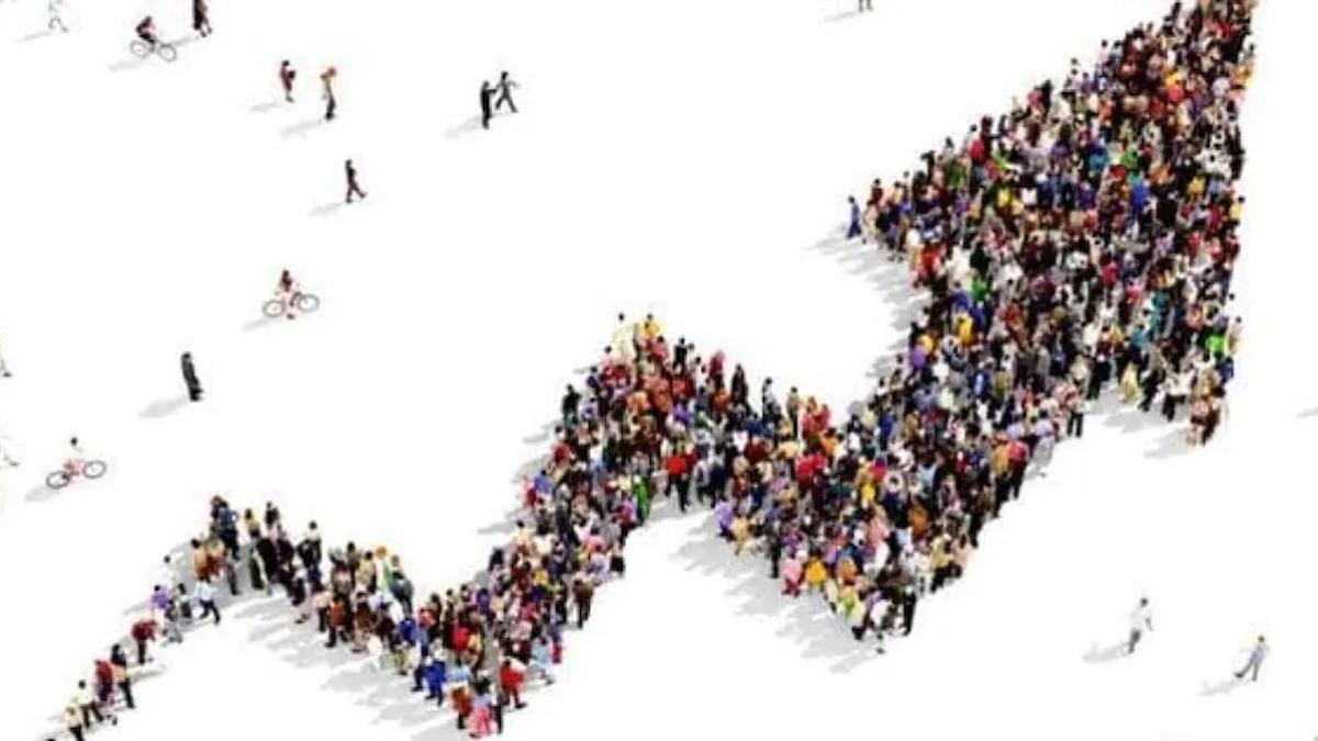 मौलाना आजाद नेशनल उर्दू यूनिवर्सिटी के पूर्व VC ने की 'जनसंख्या नियंत्रण कानून' की मांग, SC का केंद्र को नोटिस