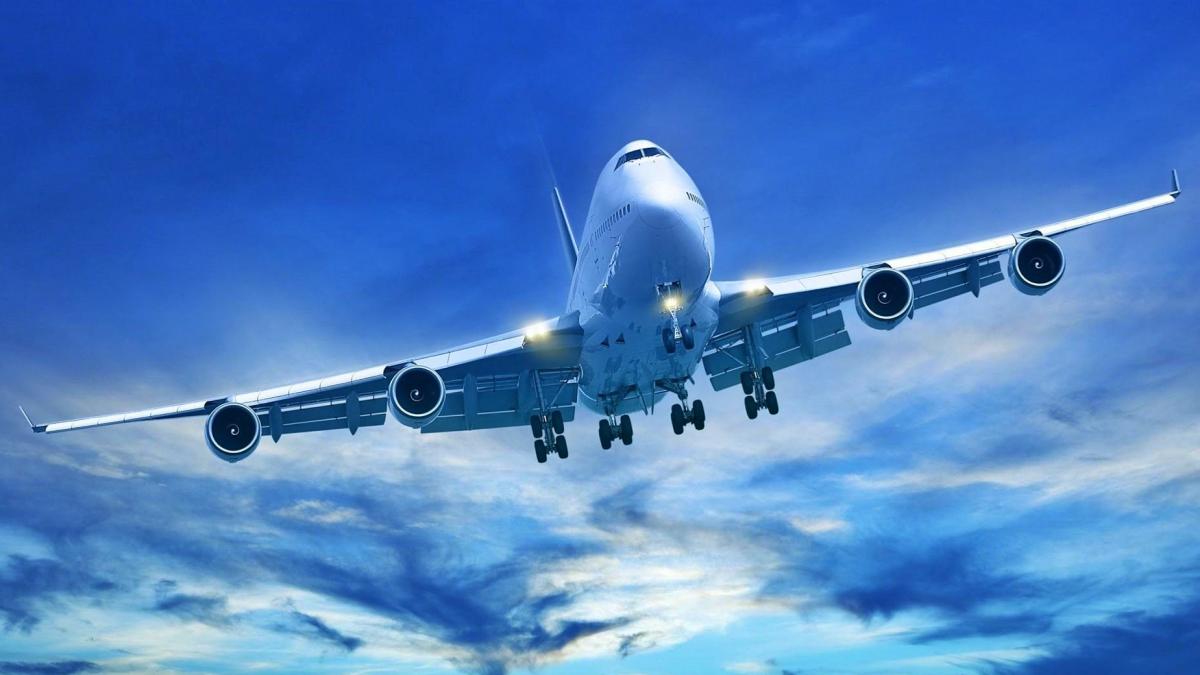 विमान क्रैश होते-होते बचा (सांकेतिक फोटो- Getty) 