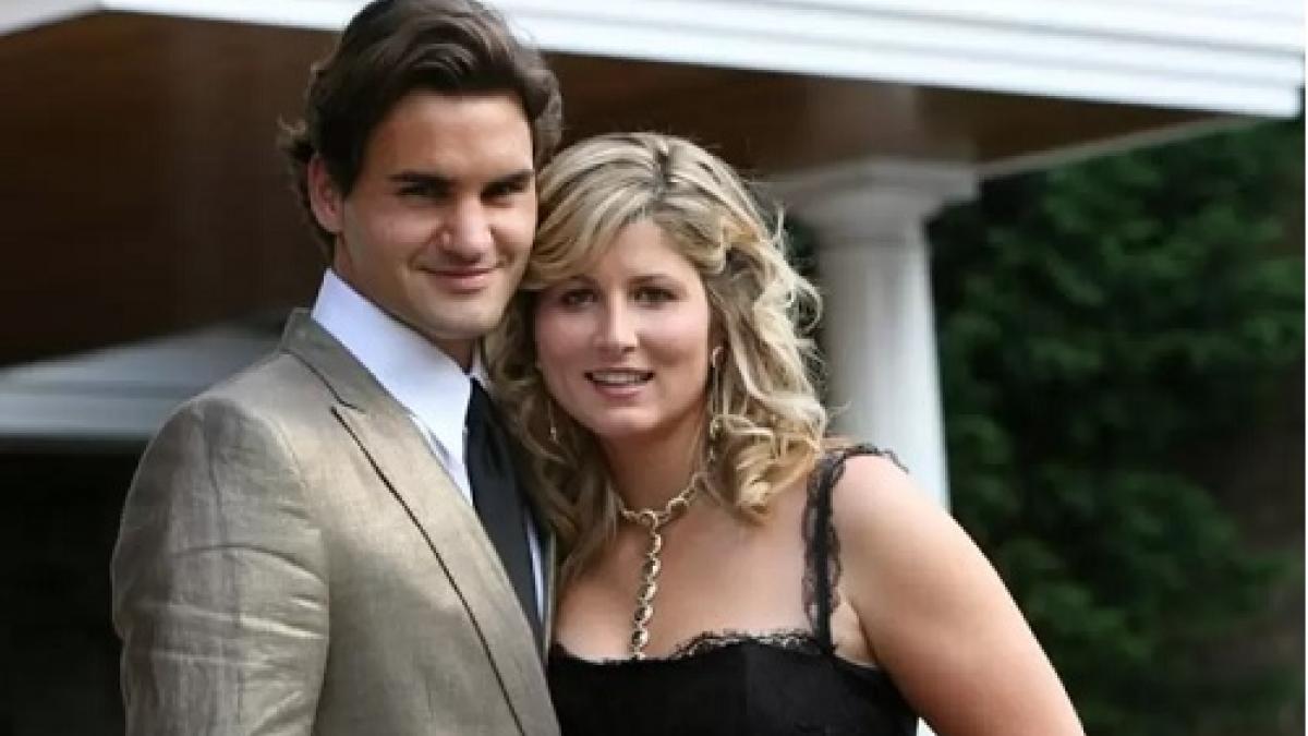 फेडरर और उनकी वाइफ मिर्का (@Twitter)