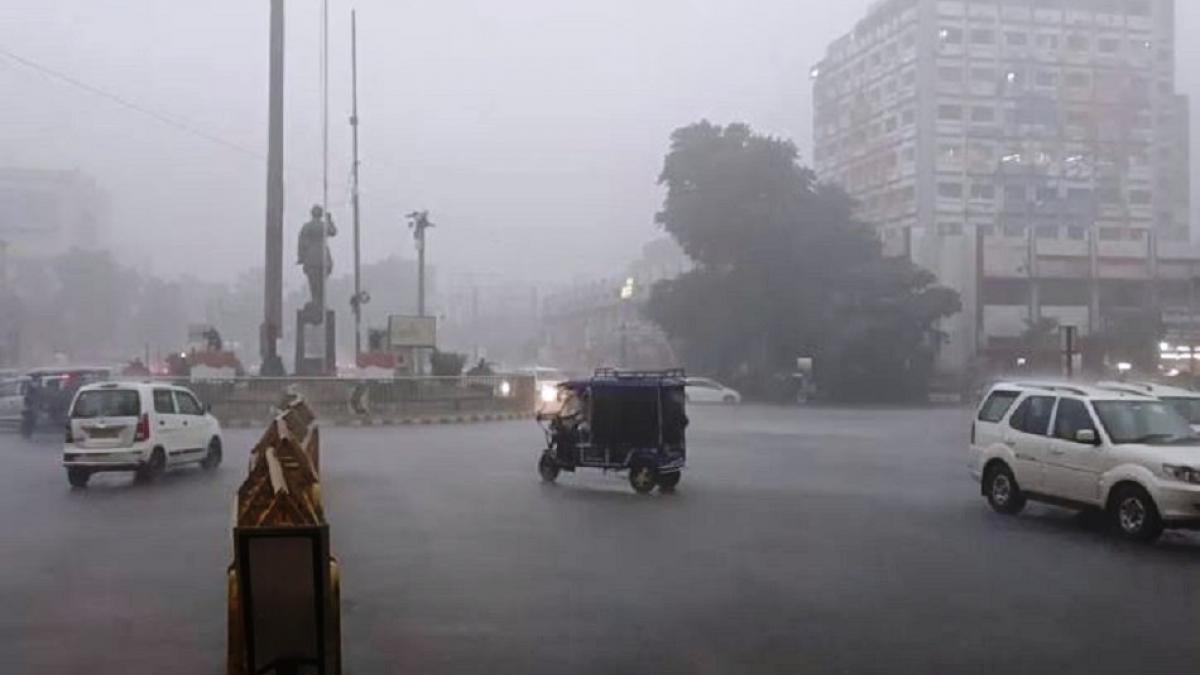 प्रयागराज में तीन लोगों की मौत