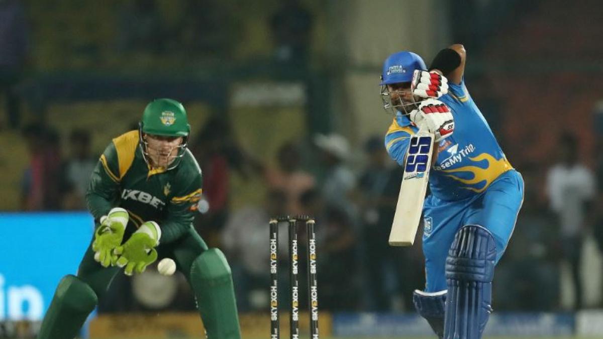 स्टुअर्ट बिन्नी (@Twitter)