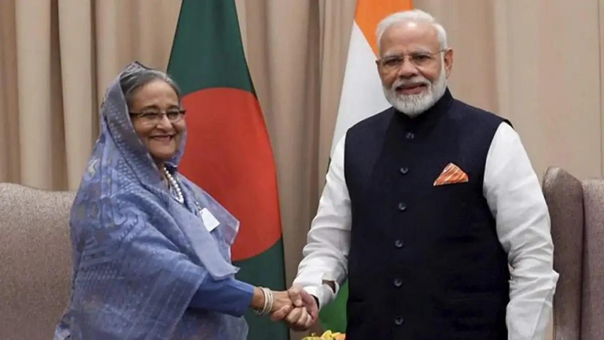 बांग्लादेश की प्रधानमंत्री शेख हसीना और भारत के प्रधानमंत्री नरेंद्र मोदी