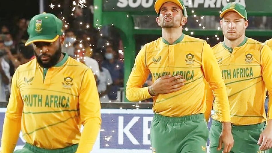 South Africa Team, T20 World Cup 2022: वर्ल्ड कप के लिए साउथ अफ्रीकी टीम का ऐलान, चोटिल रसी वैन डेर डुसेन हुए बाहर - South Africa Team announced for T20 World Cup