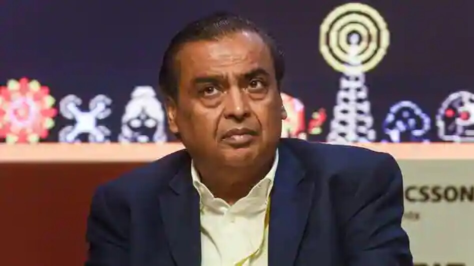 मुकेश अंबानी को धमकी देने वाला दरभंगा से गिरफ्तार, मुंबई में होगी पूछताछ - Bihar Darbhanga Mukesh Ambani threat matter Rakesh Kumar Mishra arrested lclv - AajTak