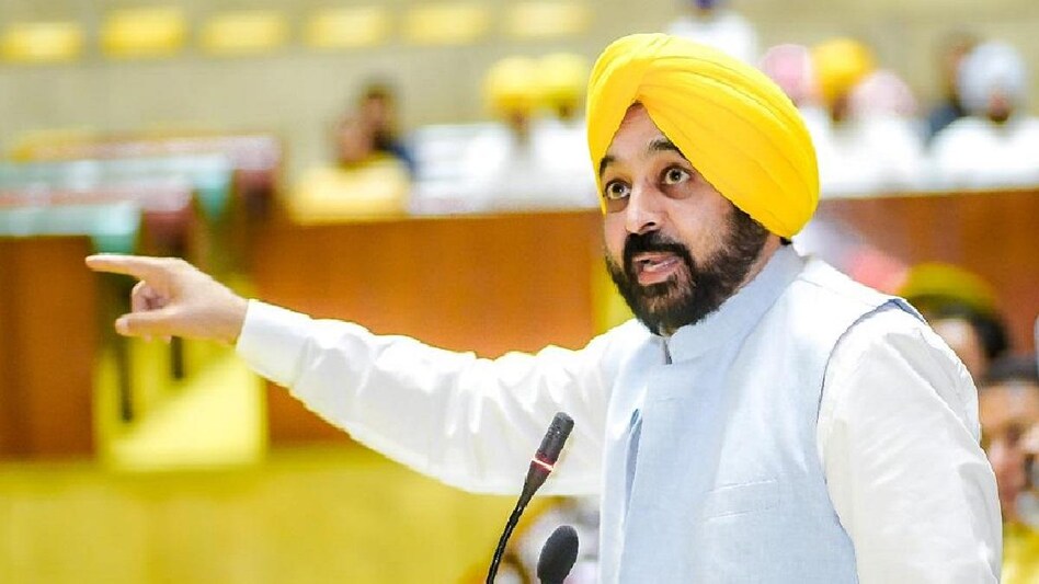 देश में सबसे अधिक गन्ने का मूल्य पंजाब में होगा; किसान जत्थेबंदियों के साथ मीटिंग के बाद मुख्यमंत्री का ऐलान पंजाब में गन्ना किसानों को तोहफा, सीएम भगवंत मान ने किया कीमतें बढ़ाने का ऐलान - punjab cm bhagwant mann announced sugarcane rate lclp - AajTak