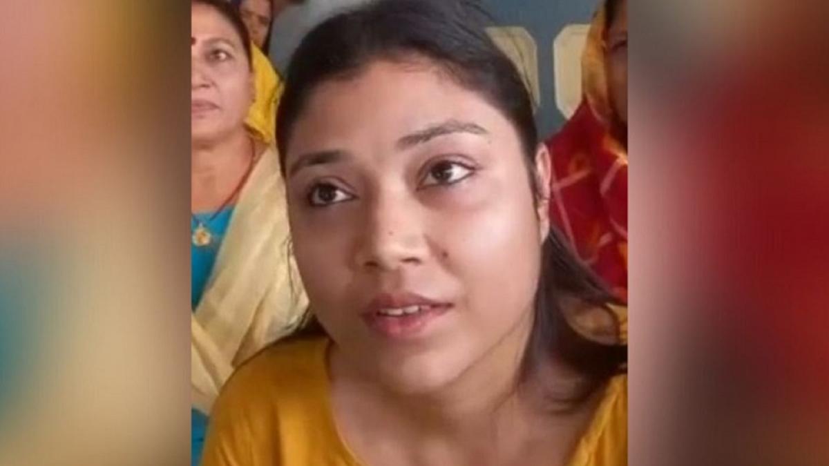 एक ही परिवार के तीन छात्र बने अधिकारी