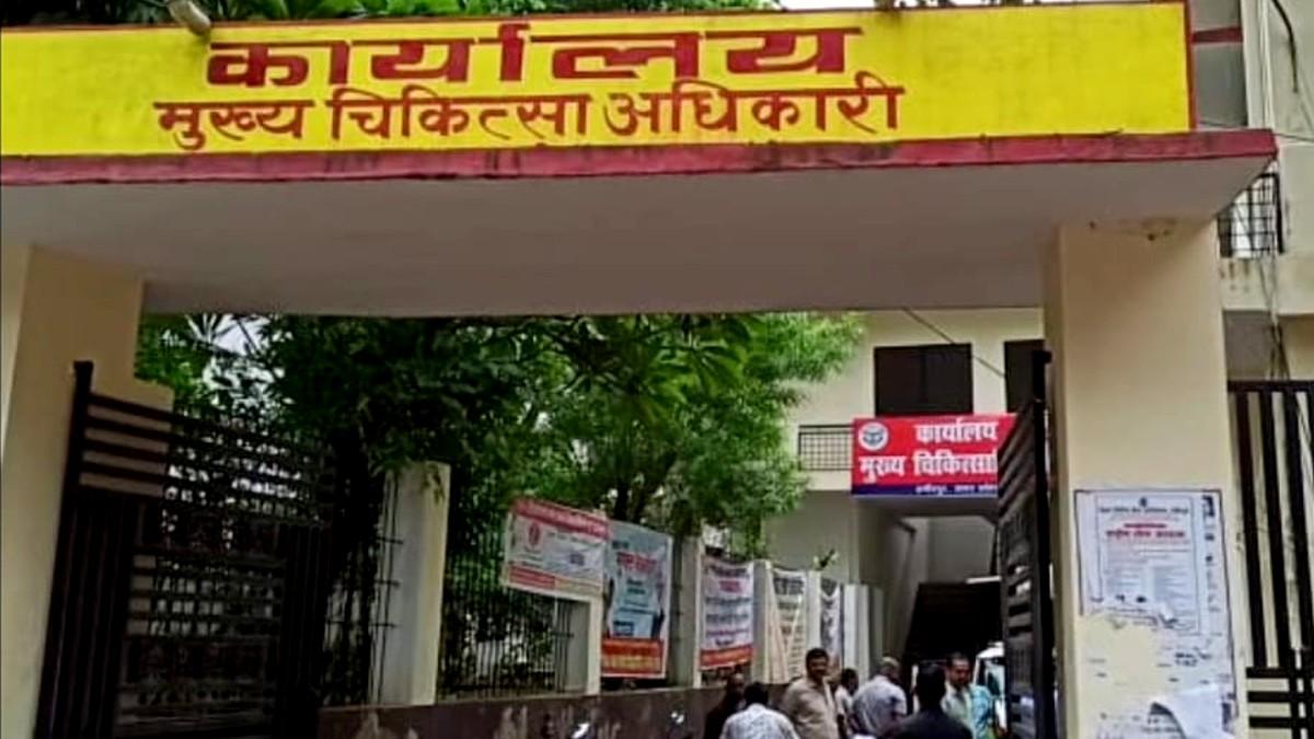 त्यौहारी सीजन के बीच फूटा कोरोना बम.