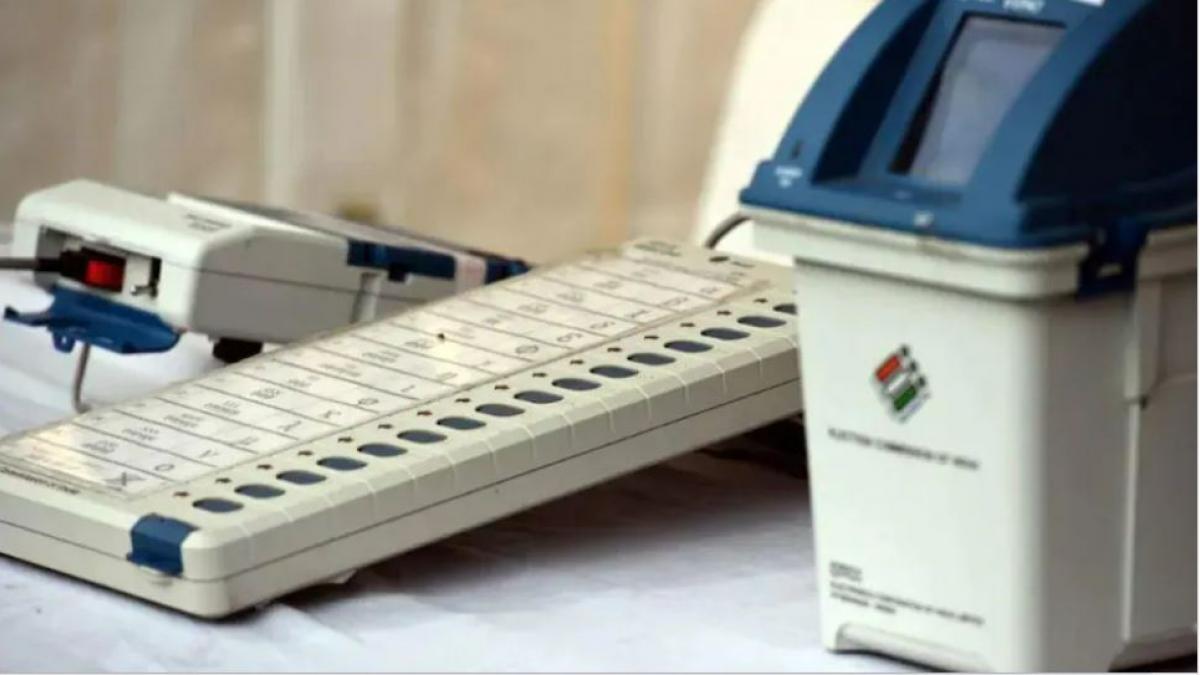 गुजरात विधानसभा चुनाव (प्रतीकात्मक फोटो) 