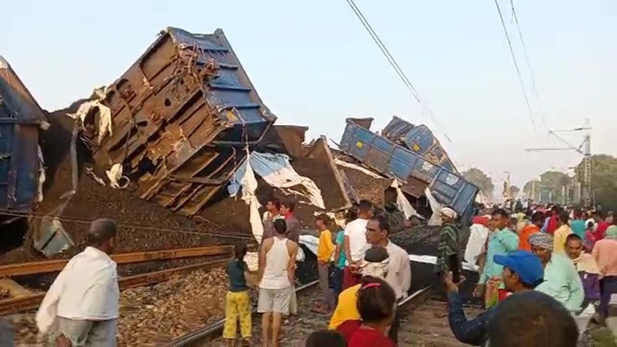 Coal Goods Train Derailed 