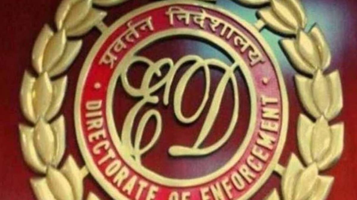 पूर्व आयकर अधिकारी की 7.3 करोड़ रुपये की संपत्ति जब्त