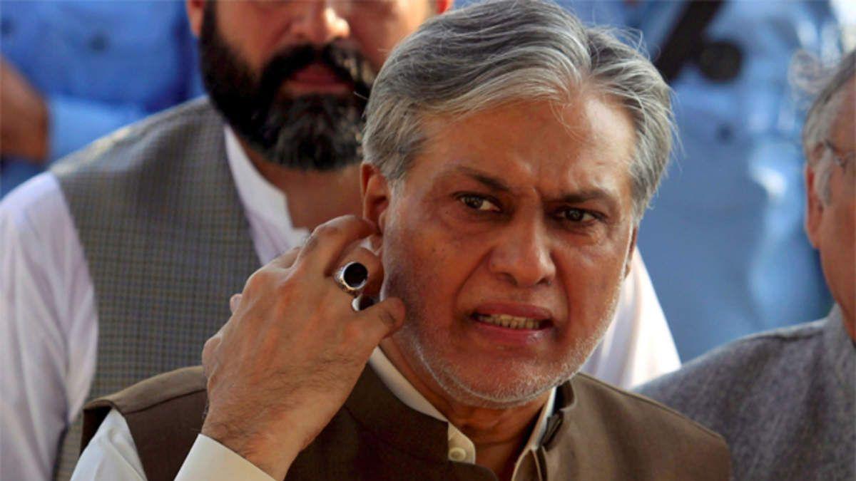 यूएस में पाक वित्त मंत्री के खिलाफ 'चोर-चोर' के नारे लगे, देखें VIDEO