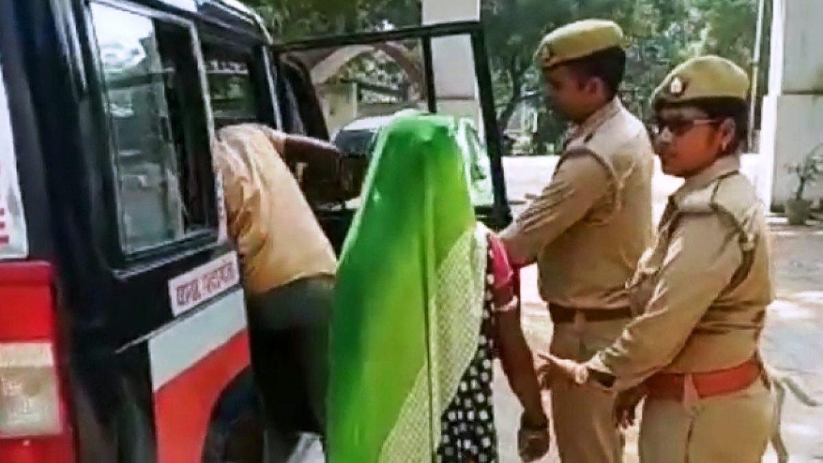 आरोपी पत्नी और उसके प्रेमी को किया गया गिरफ्तार