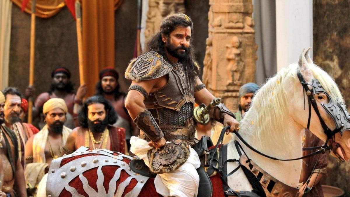 'पोन्नियिन सेल्वन-1' में विक्रम 