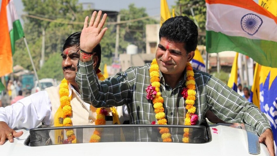 ईशूदान गढ़वी (फाइल फोटो)