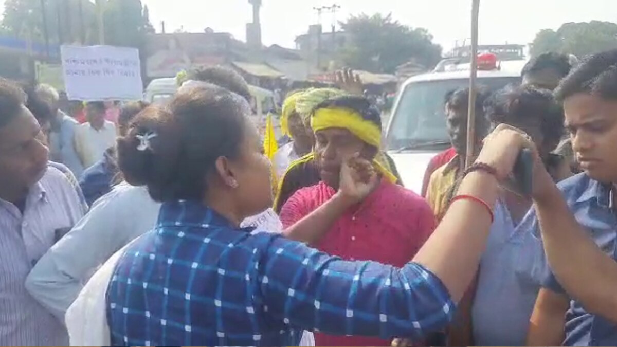 टीएमसी सरकार में मंत्री ज्योत्सना मंडी का बांकुड़ा में पत्रकार से उलझने का वीडियो सामने आया है.