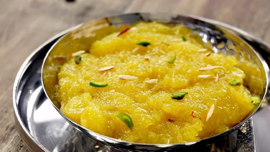 Halwa Recipe : मेहमानों का दिल जीतने के लिए आलू का हलवा बनाएं, सूजी और आटे को कहें अलविदा! 7 Halwa Recipe